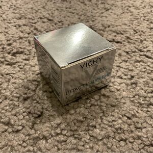 VICHY Lift Activ Supreme Face Cream Anti-Wrinkle, Sensitive Skin .51 fl oz, NEW